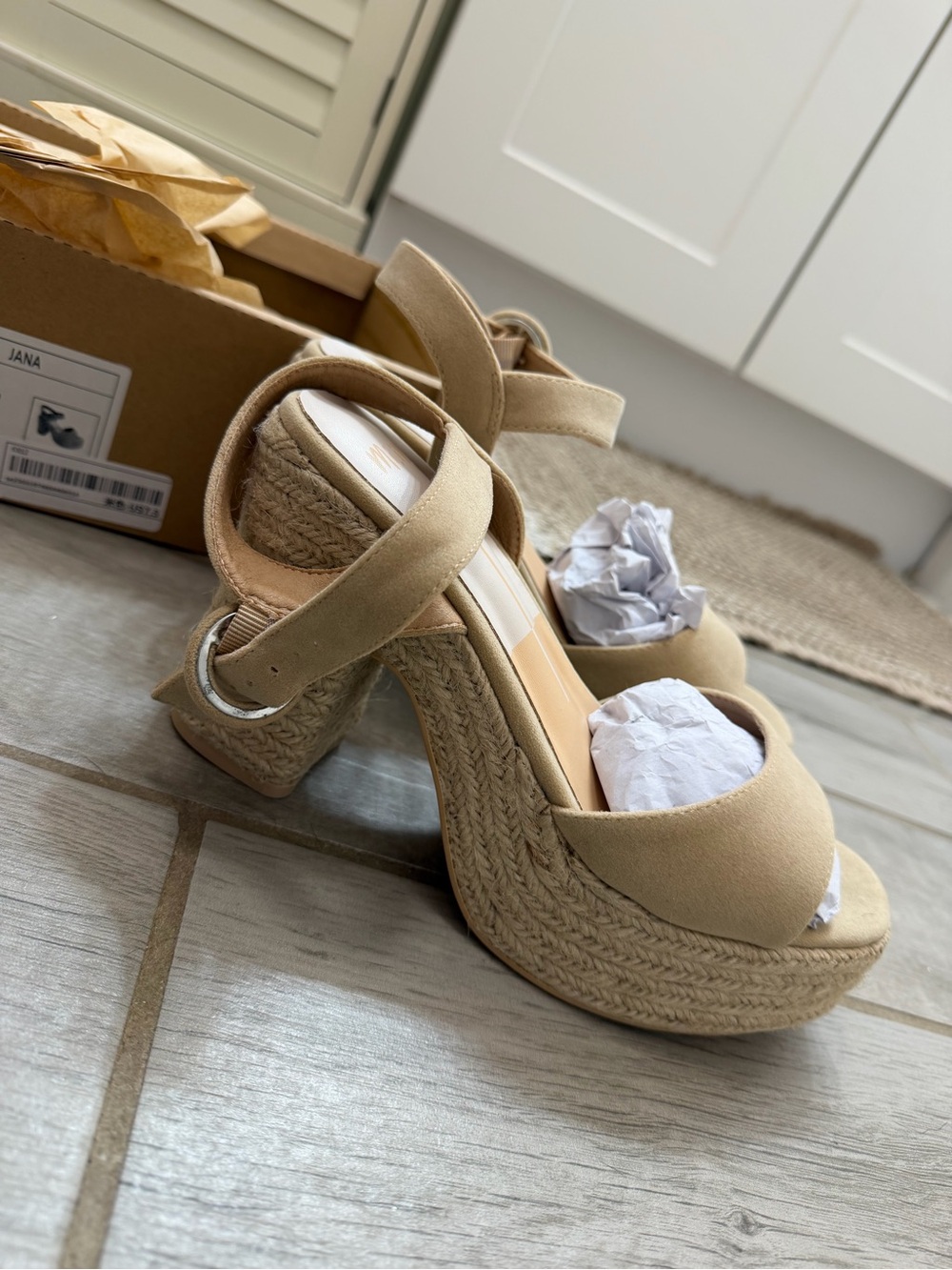 Beige Espadrille Platform Sandals - Women - Picture 2 of 4